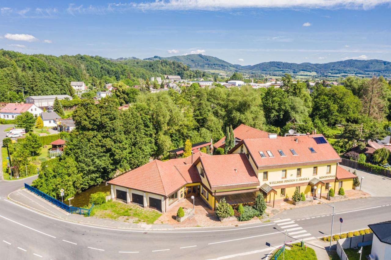 Penzion U Jirsaka Vikýřovice المظهر الخارجي الصورة