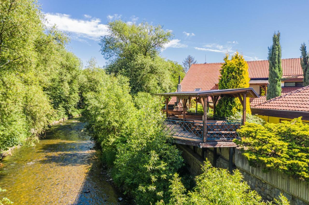 Penzion U Jirsaka Vikýřovice المظهر الخارجي الصورة