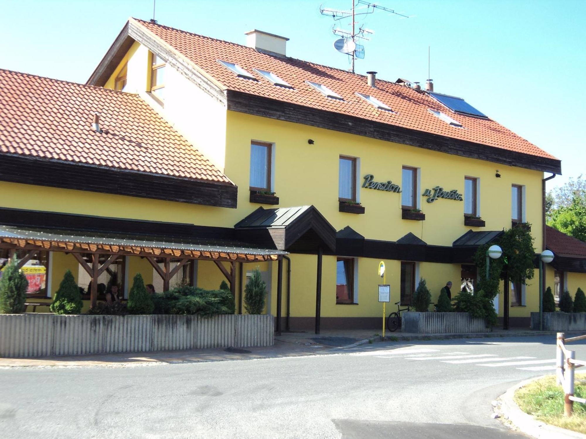 Penzion U Jirsaka Vikýřovice المظهر الخارجي الصورة